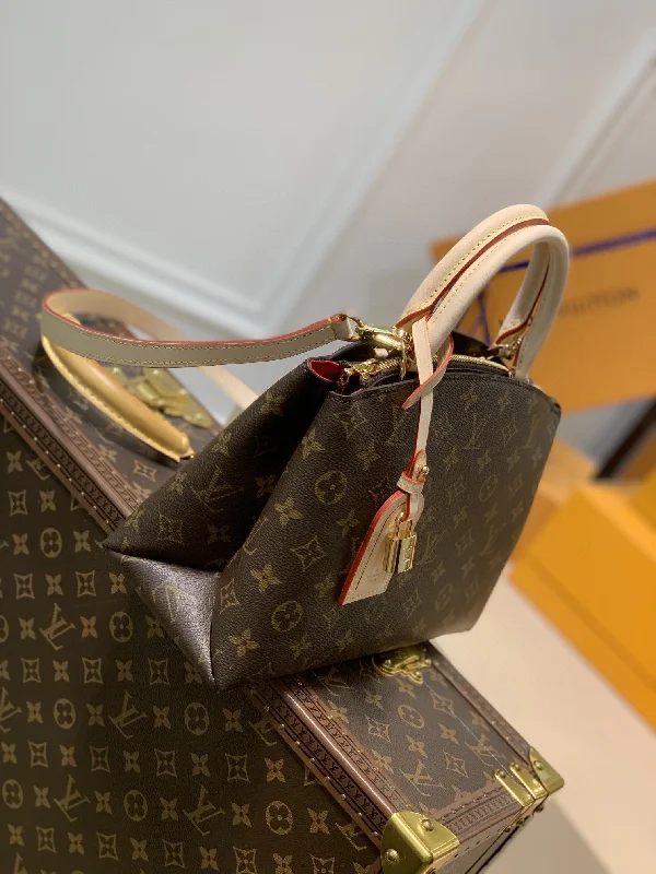 Louis Vuitton bags with a detachable mobile phone holder for convenienceLouis Vuitton Petit Palais Bag