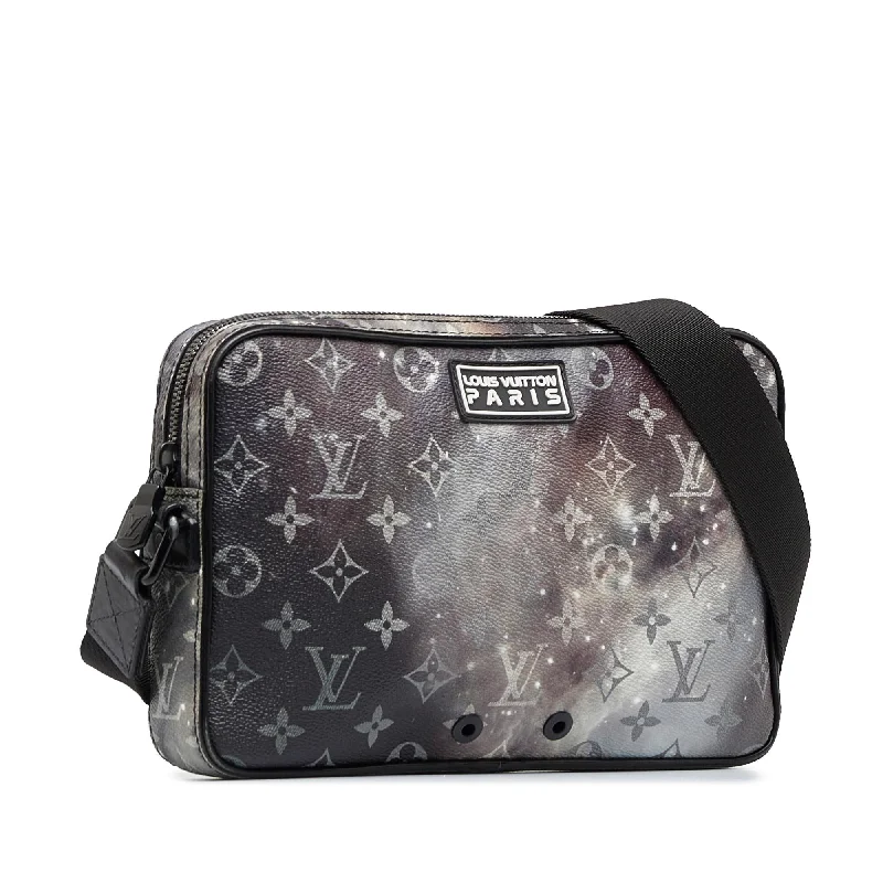 Louis Vuitton backpacks with a sleek, minimalist design for styleLouis Vuitton Monogram Galaxy Alpha Messenger (SHG-1KGtFs)