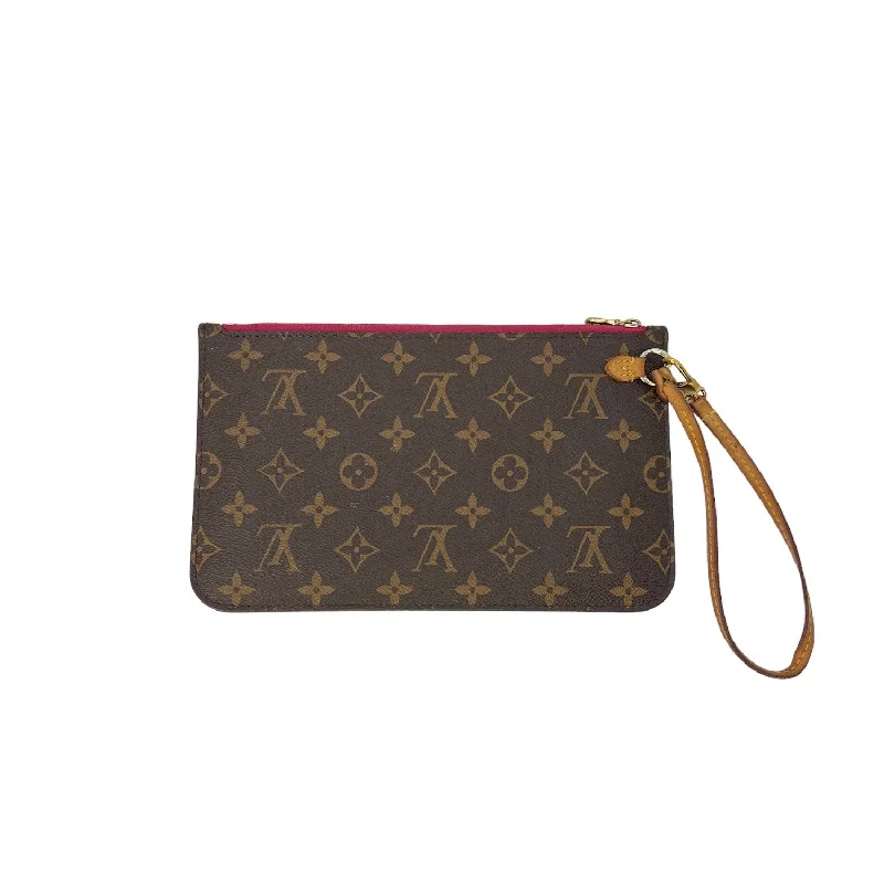 Louis Vuitton handbags with a metal - framed clasp for durabilityLouis Vuitton Monogram Neverfull MM Pochette