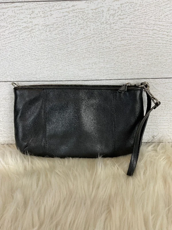 Coach Borough bags with a contrast - stitched handle for a unique lookWristlet Designer By Coach  Size: Large