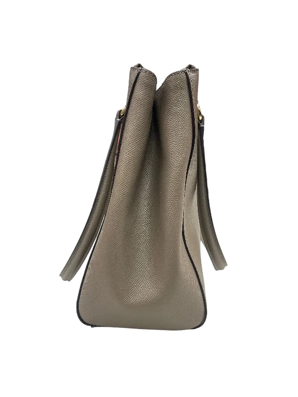 Coach backpacks with a sleek, modern design for a stylish lookTote Designer By Coach  Size: Large