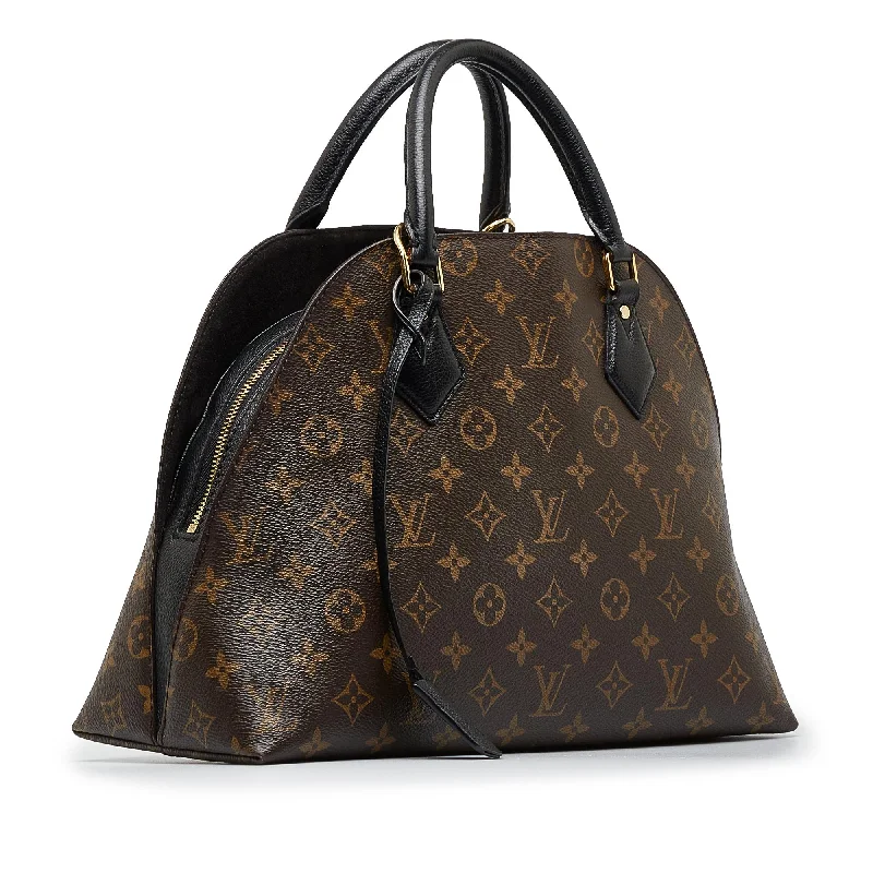 Ladies Louis Vuitton Petite Malle bags with a star - shaped charm for cutenessLouis Vuitton Monogram Alma Bnb (SHG-9jGmwo)