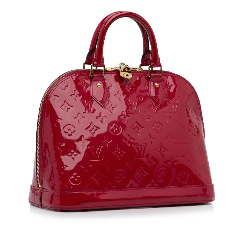 Louis Vuitton Twist bags with a contrast - colored interior for visual interestLouis Vuitton Monogram Vernis Alma PM (SHG-5OXuCp)