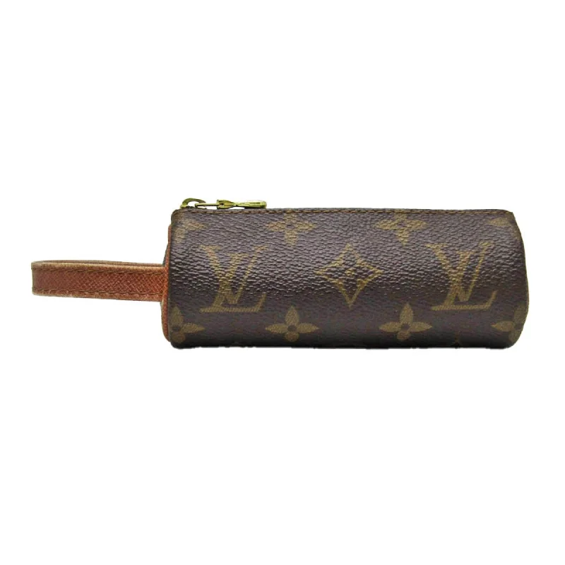 Louis Vuitton handbags with a patent - leather finish for a shiny lookLOUIS VUITTON Golf Ball Case Wallet