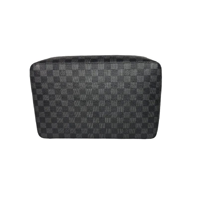 Louis Vuitton tote bags with a spacious interior and multiple pocketsLouis Vuitton Damier Graphite Packing Cube GM