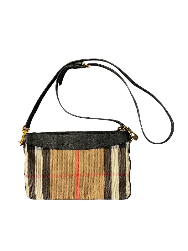 Sustainable Burberry Bags Made from Recycled MaterialsHandbag Designer By Burberry  Size: Small