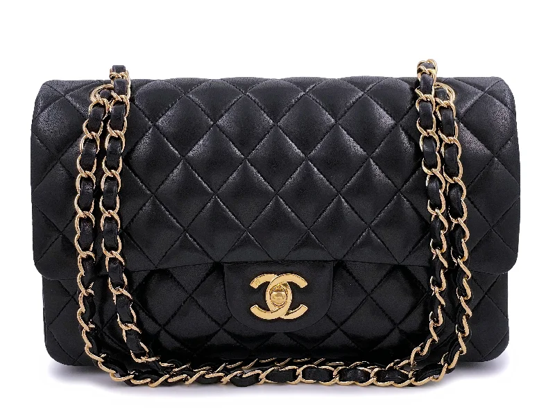 Chanel Handbag with Adjustable Strap for ComfortPristine Chanel 2006 Vintage Black Medium Classic Flap Bag 24k GHW