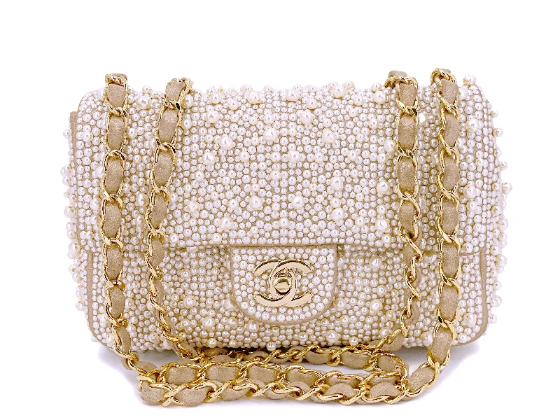 Chanel Designer Handbag with Unique DesignChanel 17A Pearl Mini Flap Bag Paris-Cosmopolite Metiers D'Art