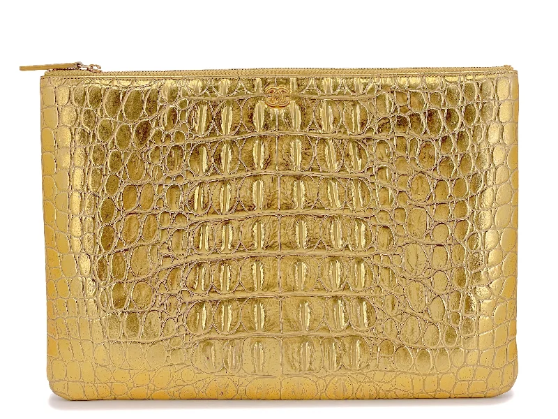 Chanel Classic Flap Bag for Evening PartyChanel 19A Egyptian Collection Gold Crocodile Print O Case Clutch Large