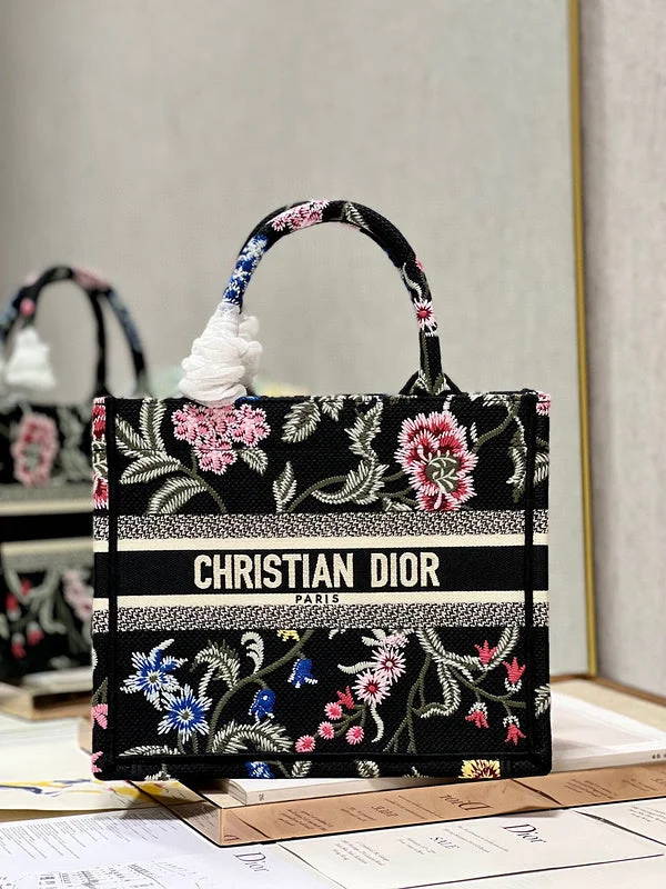 Christian Dior handbags with a removable shoulder strap for versatilityBC - Dior Bags - 1363