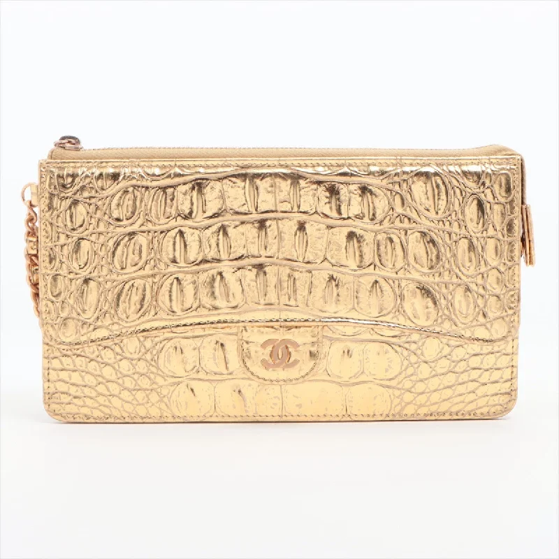 Chanel Vintage Inspired Handbag for Retro LoversChanel Coco Crocodile Press Wallet Gold Gold  28th