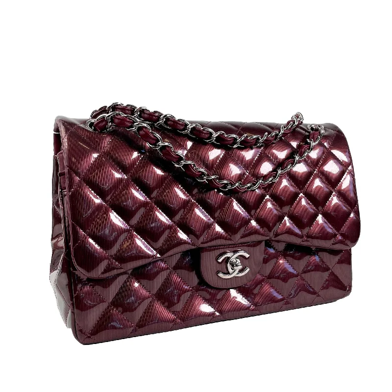 Chanel Colorful Handbag for Spring OutfitsChanel Jumbo Classic Patent Double Flap (KP5acZ)