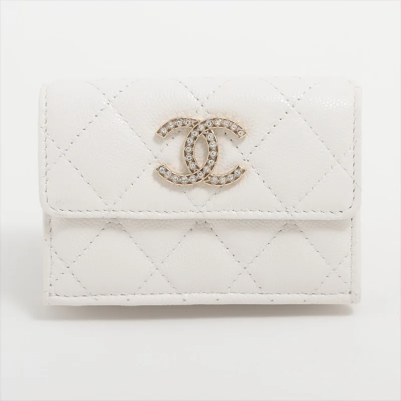 Chanel Handbag with Adjustable Strap for ComfortChanel Matrasse Caviar S Compact Wallet White Gold  Random