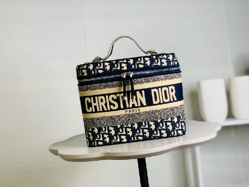 Christian Dior tote bags with a double - handle and shoulder - strap optionGlitzyBags - Designer bags by Dior 130