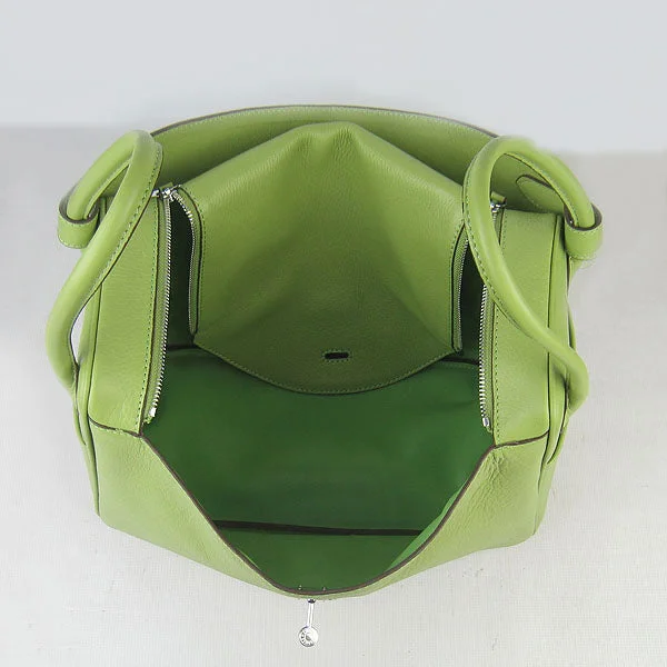 Hermes Bags with Magnetic and Twist - Lock ClosuresHermes Lindy 34cm handbag 6208 green Silver