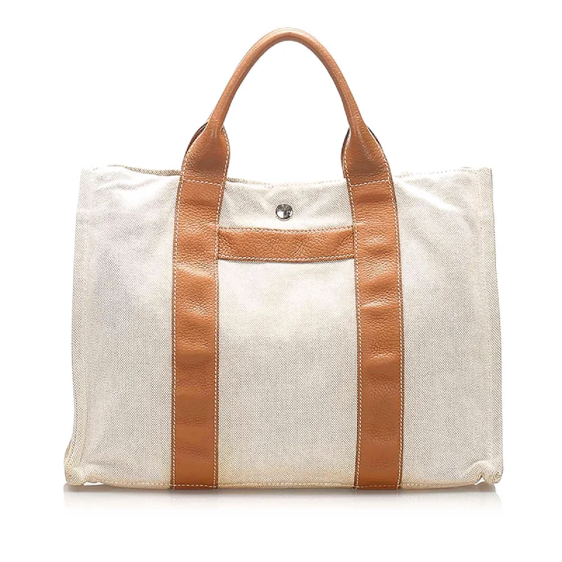 Hermes Sac a Depeches Bags with Antique - Style HardwareHermes Sac Harnais MM Tote (SHG-14697)