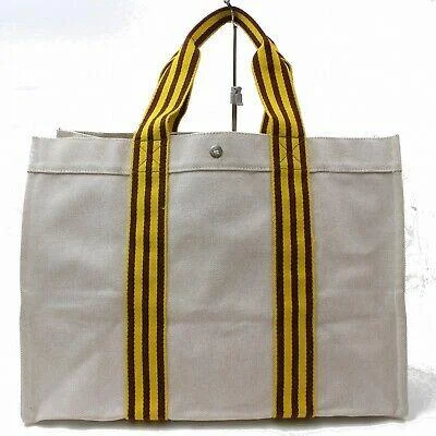 Hermes Bags for the Discerning Luxury CollectorHermes Tote Bag Borabora Gm Beige Canvas