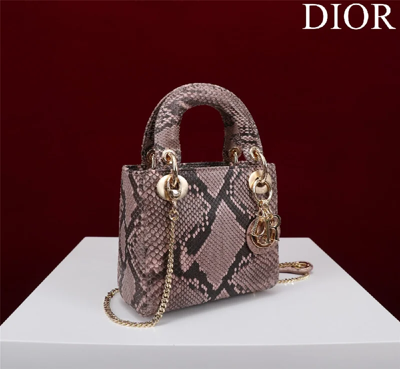 Luxury Christian Dior crossbody bags with a chain - link strapWF - Dior Bag - 197