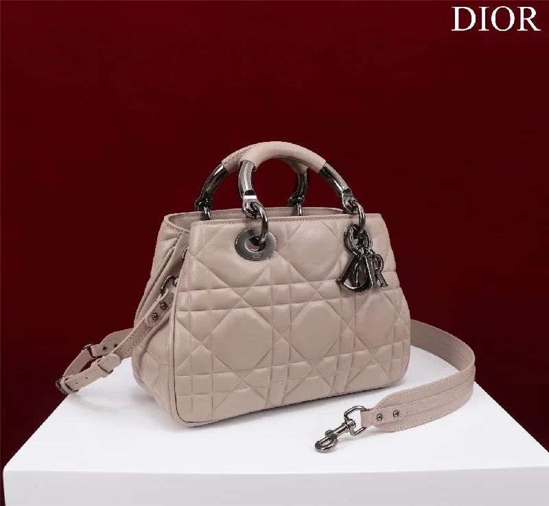 Christian Dior crossbody bags with a front - flap pocket for easy accessWF - Dior Bag - 209