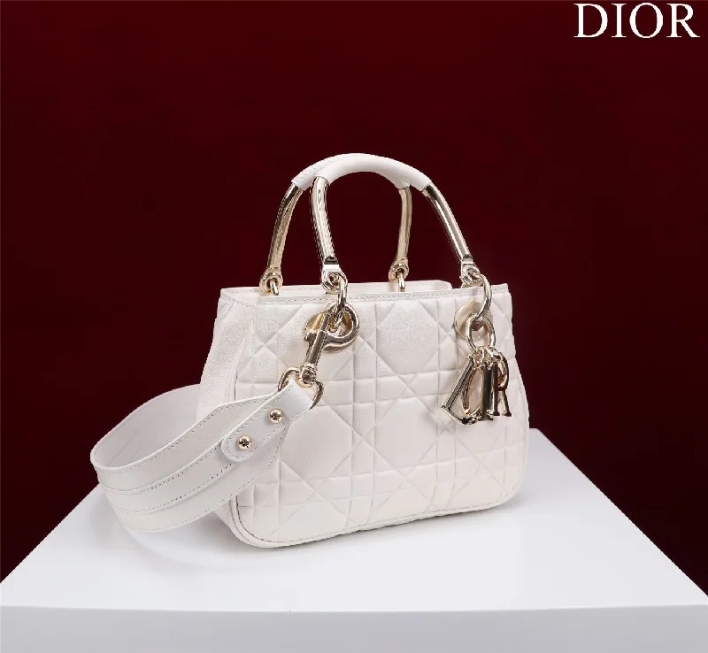 Trendsetting Christian Dior crossbody bags with a colorful strapWF - Dior Bag - 241