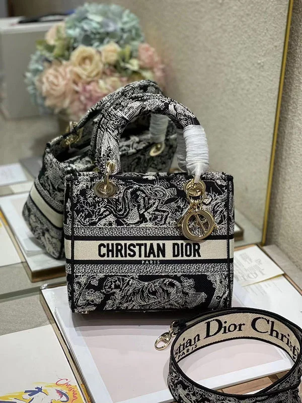 Christian Dior handbags with a back - pocket for quick storageDior Bags - The Arid Bag Shop new Luxury bag - 089